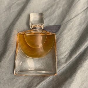Miniature La Vie Est Belle by Lancome for Women L'Eau de Parfum 4ml